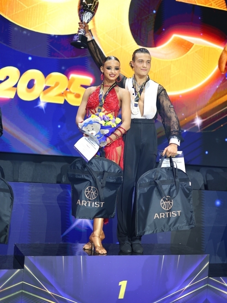 Курские пары победили в турнире по танцевальному спорту