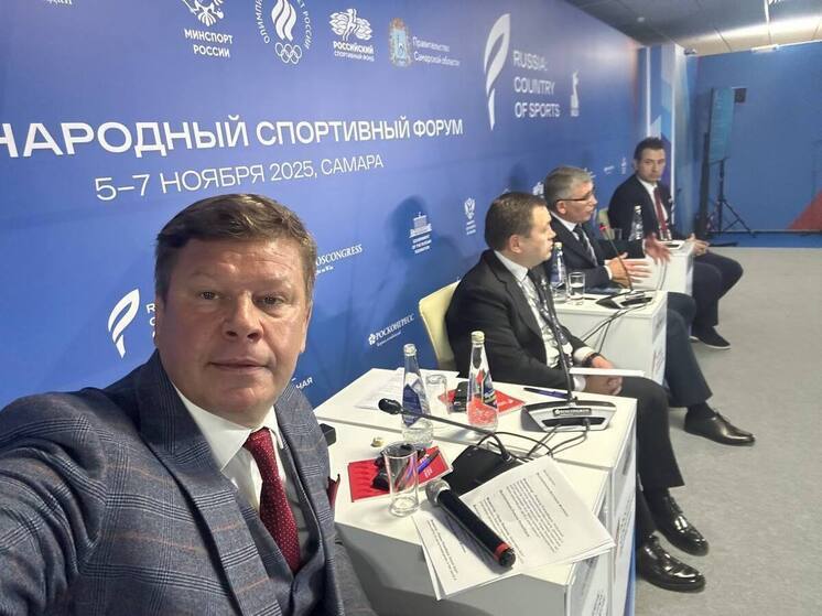 По словам Дмитрия Губерниева, в самарском спортмагазине нельзя найти обувь и одежду для высоких людей