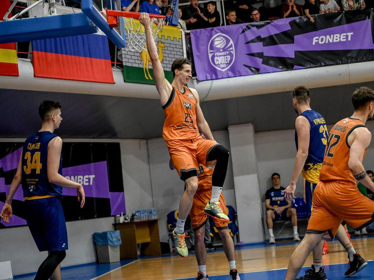 Челябинские баскетболисты одержали седьмую победу подряд