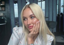 24-летняя российская теннисистка Анастасия Потапова больше не скрывает, что в ее жизни появилась новая любовь. Год назад спортсменка развелась с выступавшим за Казахстан теннисистом Александром Шевченко, а теперь отдыхает на Мальдивах с новым бойфрендом.