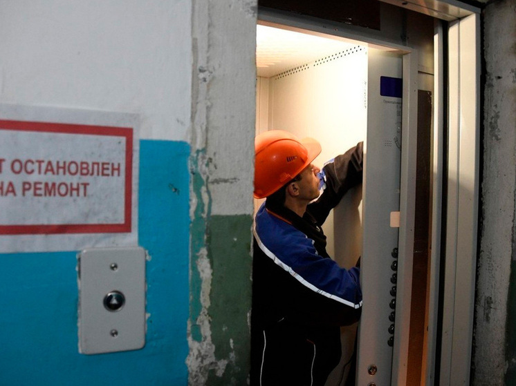 Липчане 4 месяца ждут запуска лифтов