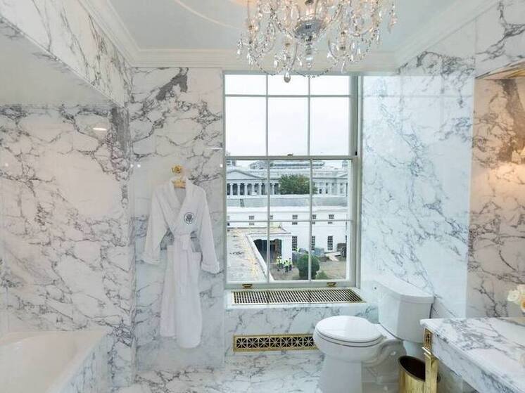 Президент США меняет облик своей резиденции в стиле Мар-а-Лаго