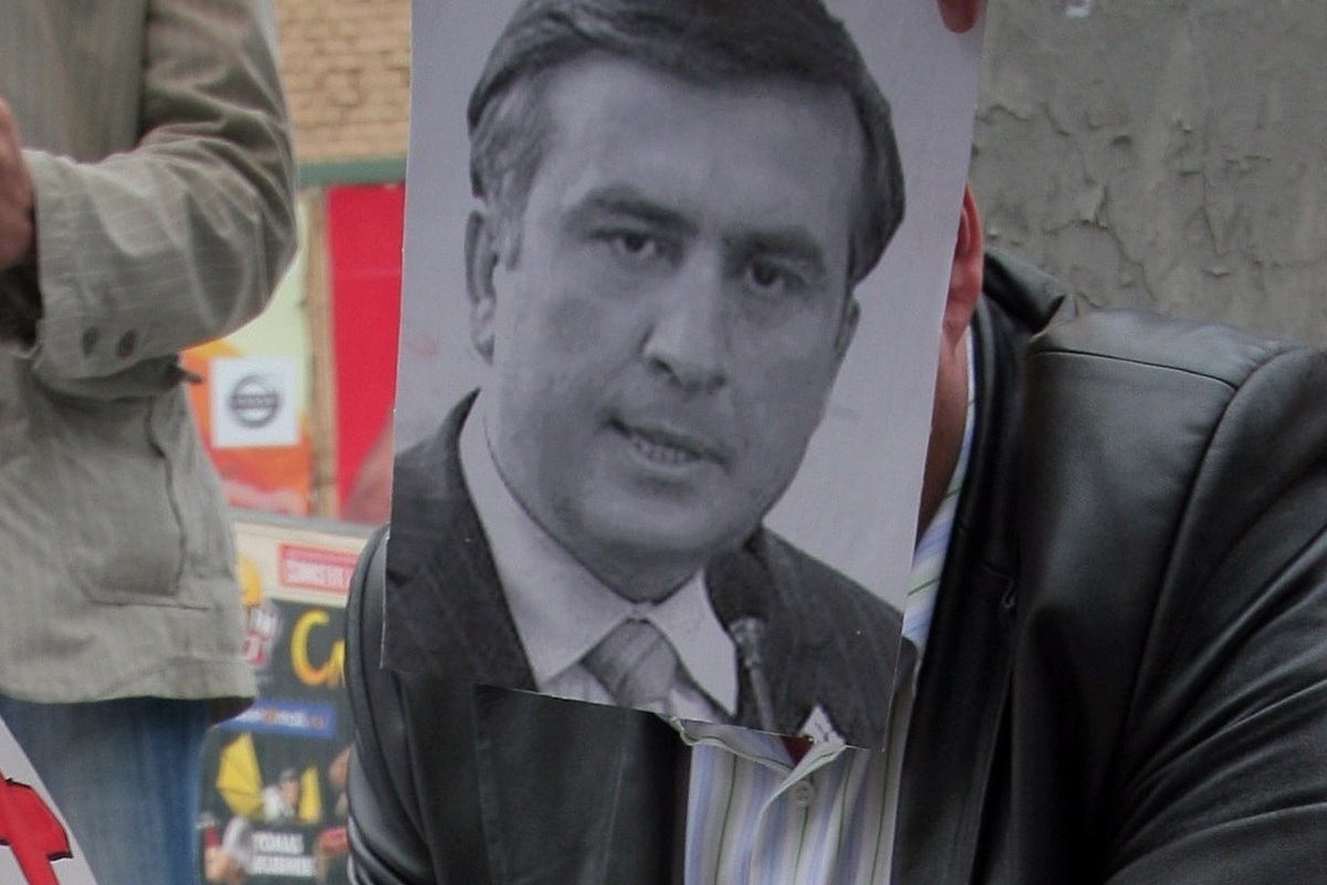 В Грузии против Саакашвили возбудили уголовное дело