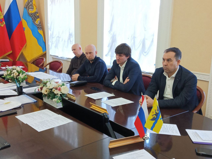 Une réunion préparatoire du Comité de l'économie municipale du Conseil municipal d'Orenbourg s'est tenue, au cours de laquelle les députés, accompagnés de représentants de l'administration et de la Chambre des comptes, ont discuté des questions clés pour la réunion à venir.