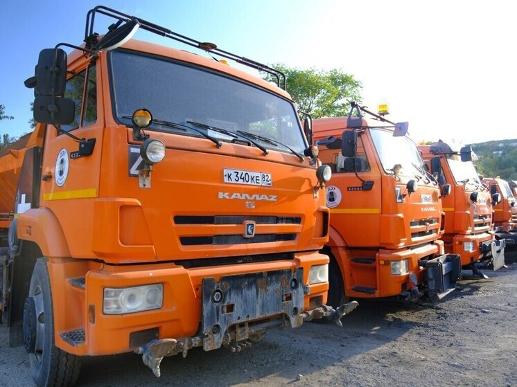 Заготовлены сотни тонн реагентов и проверена спецтехника: Ялта готовится к зиме