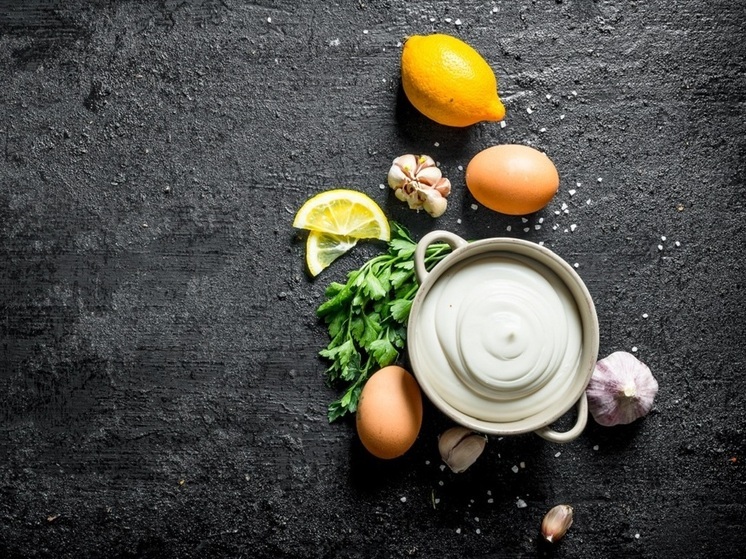 Эксперт Шилова рассказала о пользе умеренного потребления майонеза для глаз