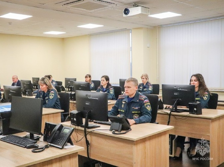 Сотрудники МЧС Псковской области проверили знания о культуре народов России