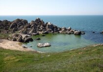    Мыс Казантип, известный своими летними фестивалями, внезапно превратился в «мыс страха»