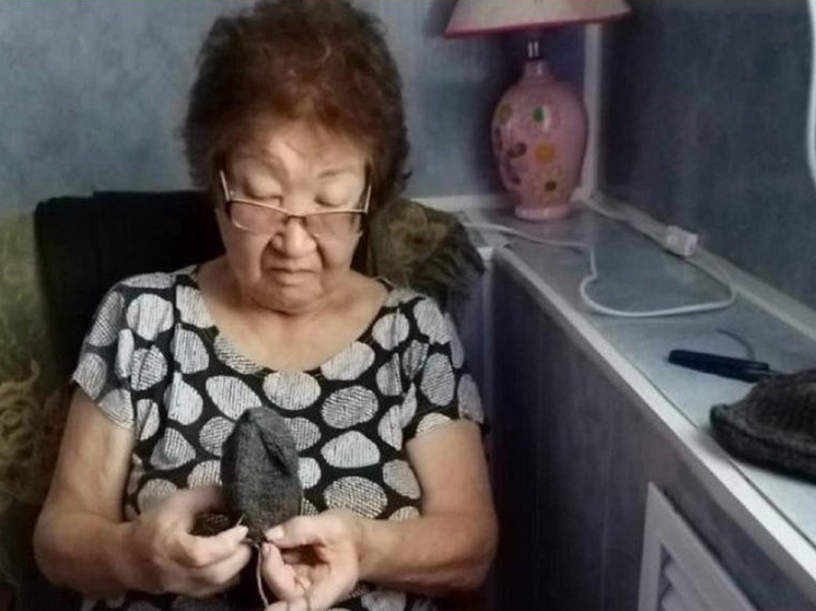 Волонтеры Калмыкии передали тепло героям