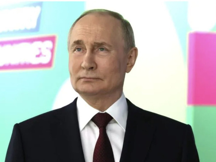 В. Путин открыл новые спортивные объекты в России из Самары через видеосвязь