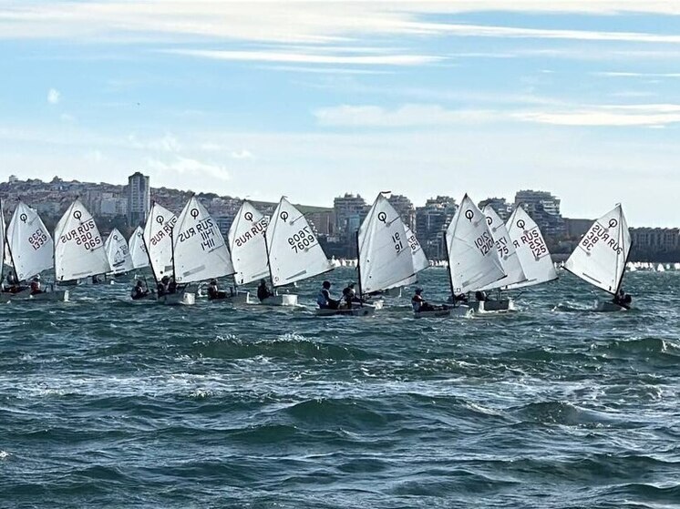 Яхтсмены из Мариуполя представили ДНР на Международной Геленджикской регате