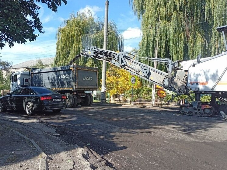 Макеевка обновляет дорожную инфраструктуру: отремонтировано более 70 км дорог