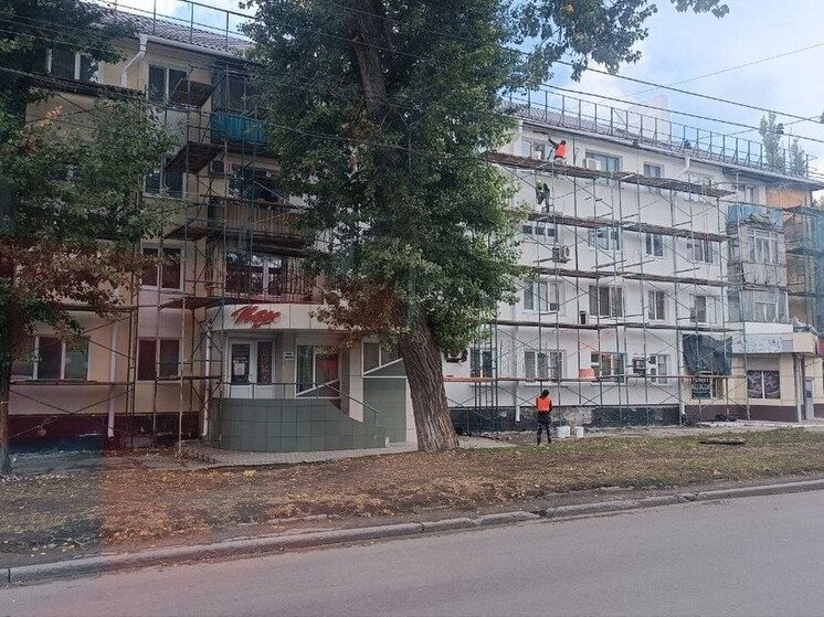 Капремонт 200 домов и замена 500 лифтов проведены в Донбассе и Новороссии при поддержке ФРТ