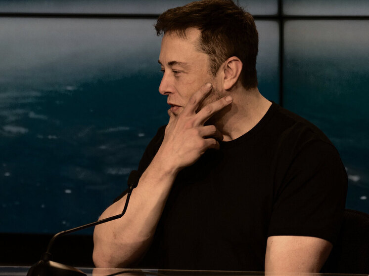 За миллиардную премию Маска проголосовали 75% инвесторов Tesla