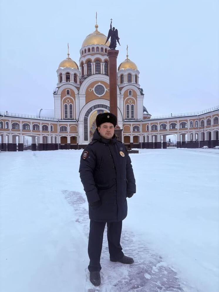 Полицейский из Салехарда представит Ямал на всероссийском конкурсе «Народный участковый-2025»