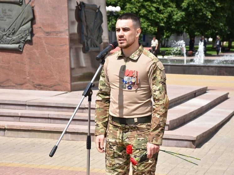 Путин наградил медалью «За заслуги перед Отечеством» II степени участника СВО из Орла Бориса Козьякова