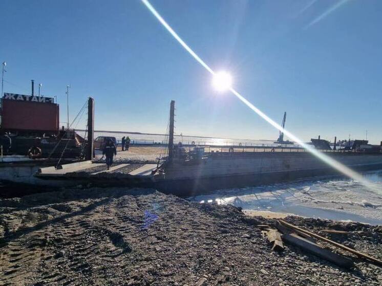 В Якутии возобновят паромные грузовые перевозки по маршруту «Жатай – Техтюр»