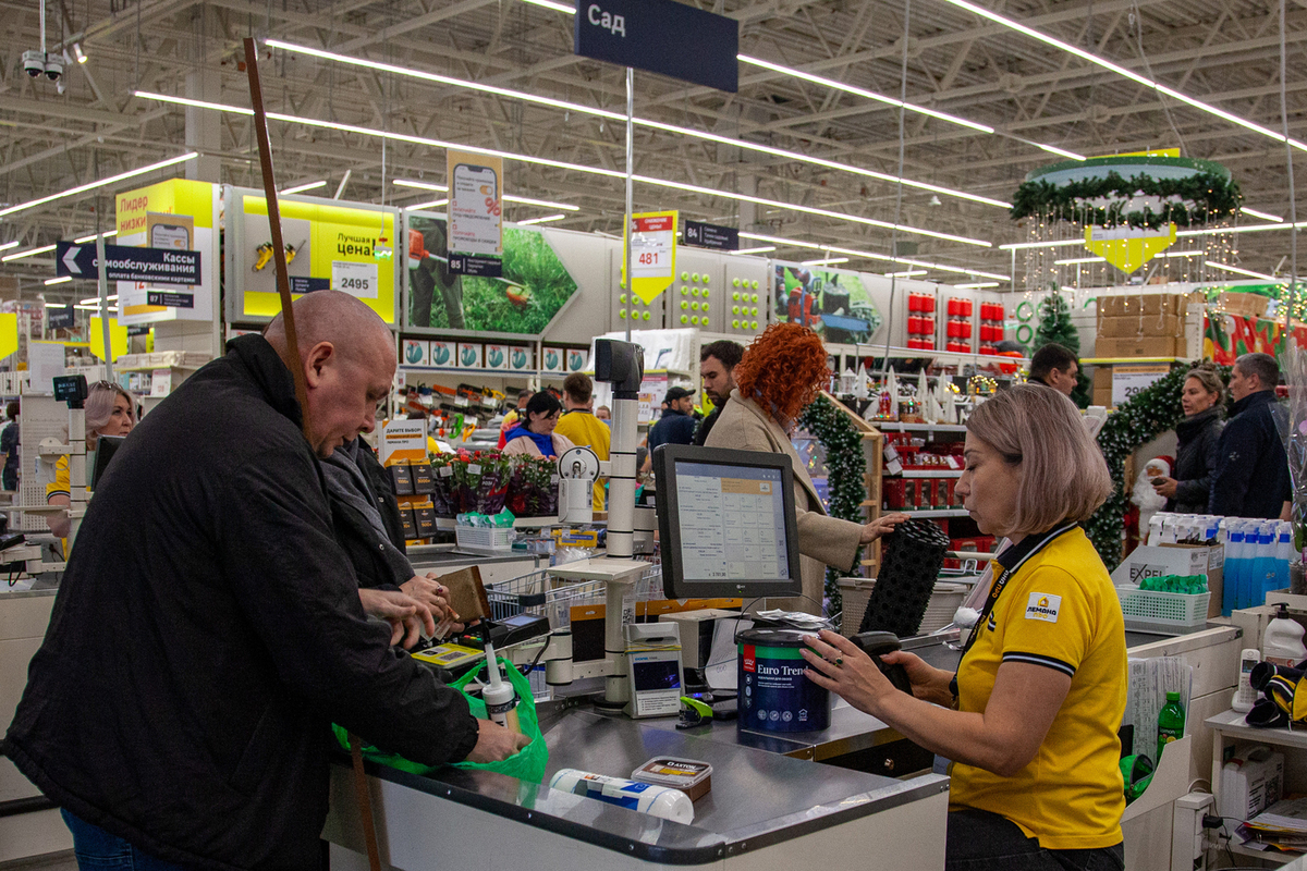 Ruske trgovine bi lahko izgubile priljubljene izdelke zaradi omejitve blagovnih znamk trgovcev