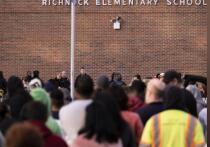 Школьная учительница из Вирджинии, которая была подстрелена своим шестилетним учеником в 2023 году, получила компенсацию в размере 10 миллионов долларов по решению жюри присяжных, завершив судебный процесс по делу о халатности школьного администратора