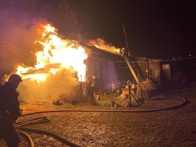 В Суздальском районе дотла выгорел жилой дом
