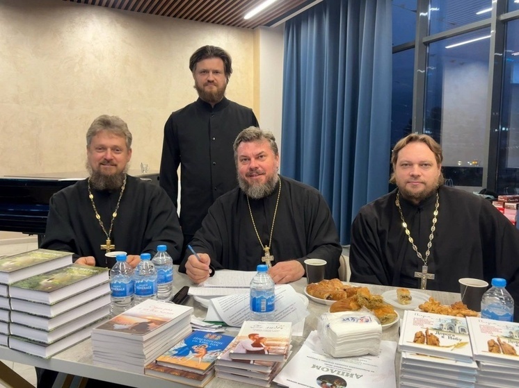 В Астрахани прошел православный брейн-ринг, где молодежь бросила вызов священнику