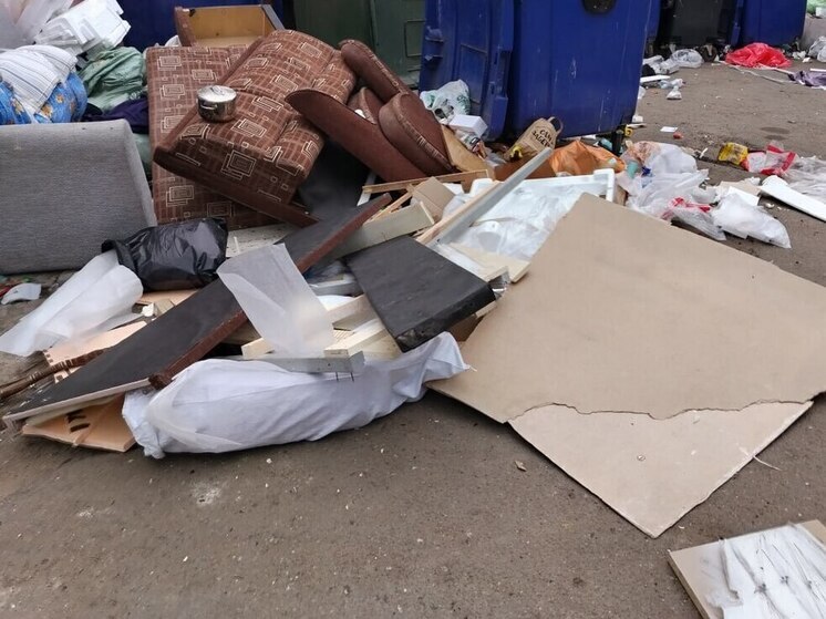 Светлогорская прокуратура заставила убрать свалку на Пионерской