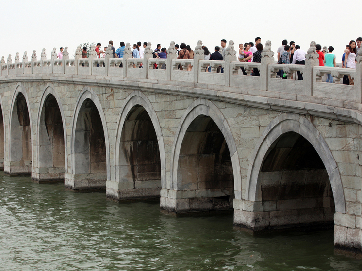 МИД Китая призвал США создать условия для достижения полного ядерного разоружения