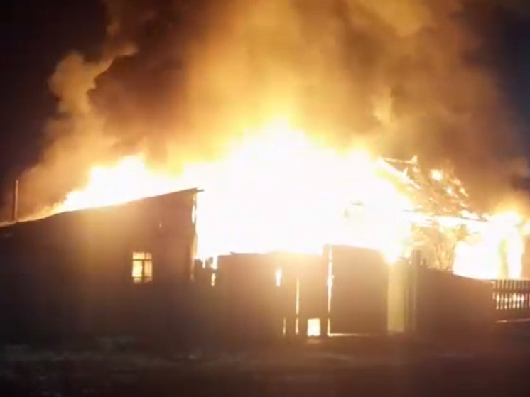 Отец погиб, сын пострадал в крупном пожаре в Хакасии