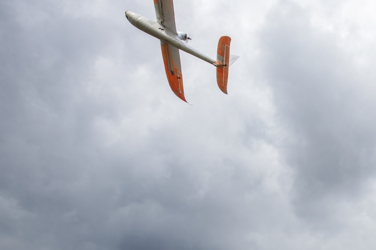 Ruska taktika proti ukrajinskim dronom opisana kot ključna za bojno premoč