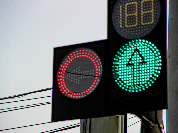 В Ясногорске за порчу светофора под суд пойдут молодые пьяные вандалы