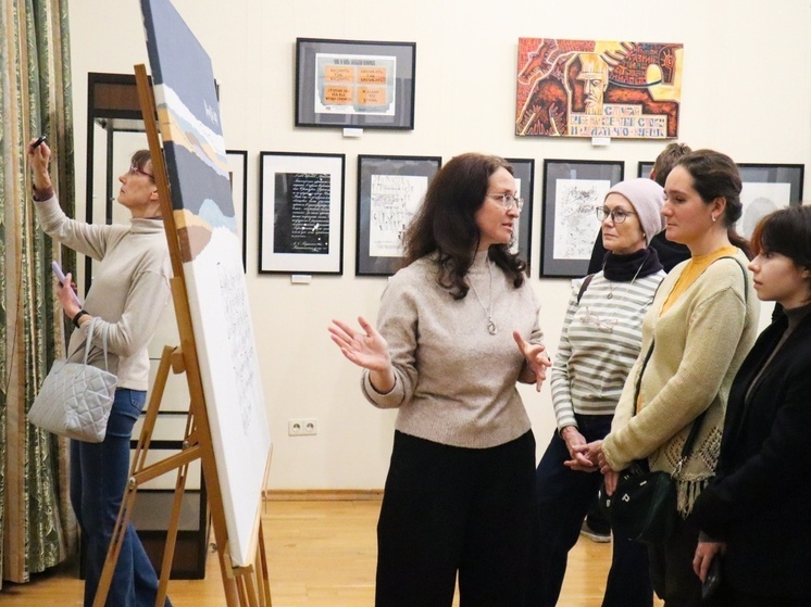 В Пензенском литературном музее открылась уникальная выставка каллиграфии «Пушкинские строки»
