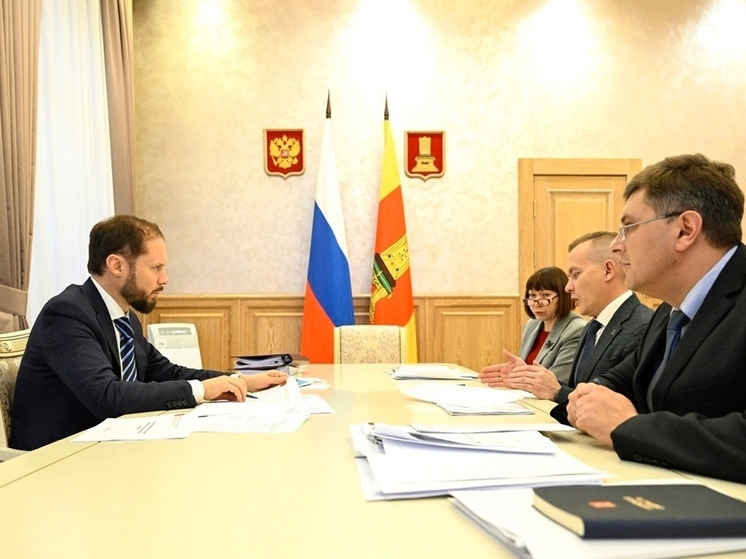 Врио губернатора Тверской области Виталий Королев провел совещание по вопросам строительства ВСМ