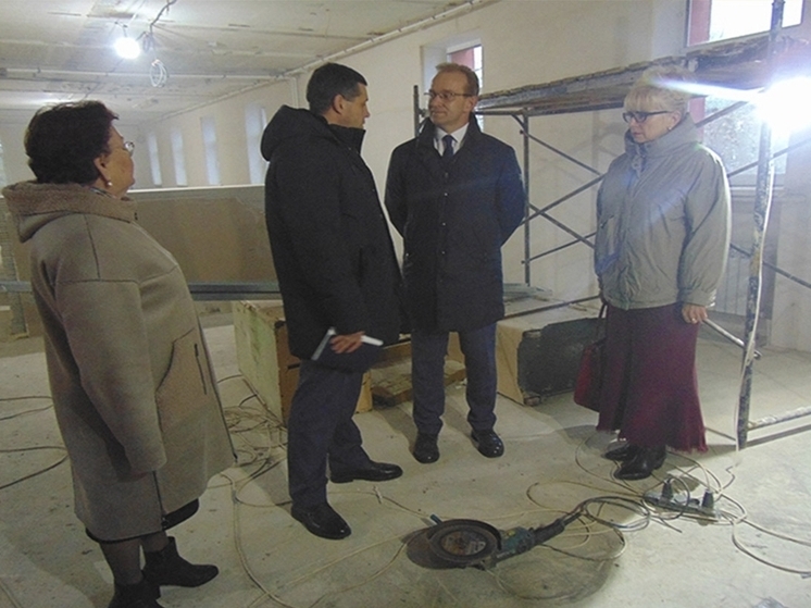 В Родниках полным ходом идет ремонт публичной библиотеки