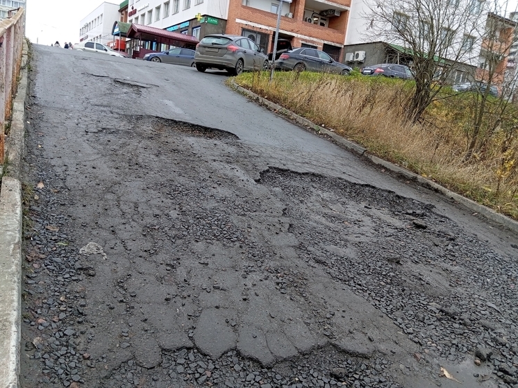 Водители рискуют потерять колеса на одном из проездов в Петрозаводске