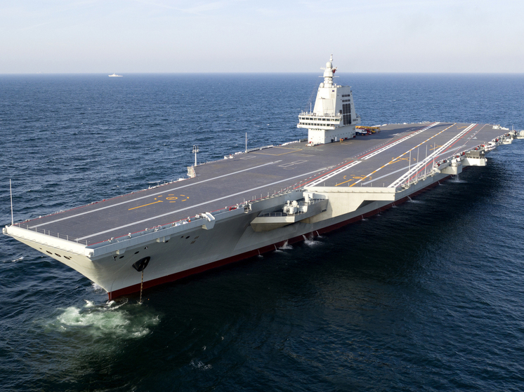 Флот США получил в Тихом океане мощного китайского конкурента