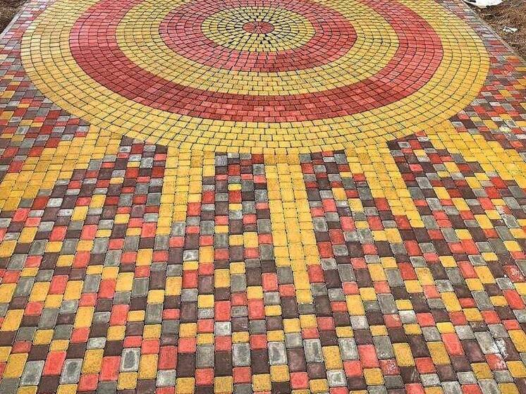 Тульские строители создали солнечную дорожку для детсада в Мариуполе