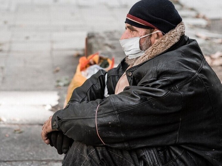 Силовики доставили в военкомат восьмерых мигрантов из ТЦ в Новосибирске