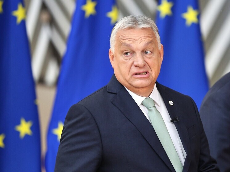 Встреча президентов России и США Владимира Путина и Дональда Трампа в Будапеште может состояться в любой день, им просто нужно решить до этого «несколько нерешенных вопросов», заявил премьер Венгрии Виктор Орбан