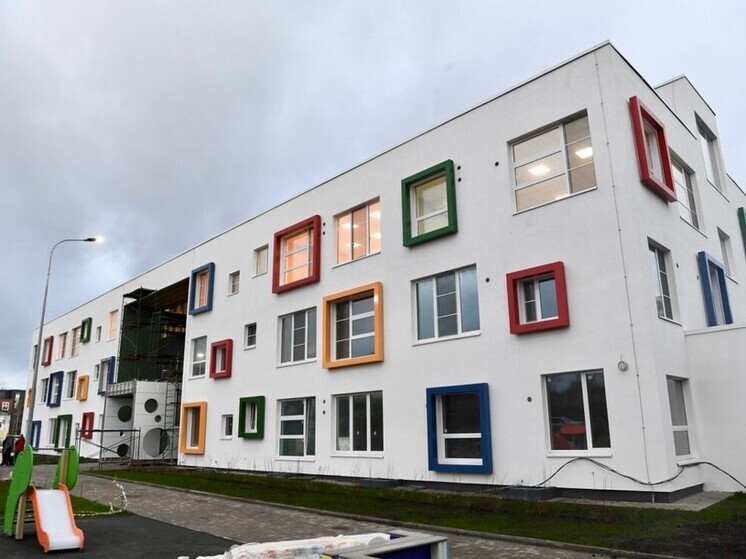 Артур Парфенчиков проконтролировал ход строительства детского сада в центре Петрозаводска