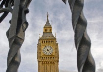 Лондон, как говорится в уведомлении минфина Великобритании, снял санкции с сирийского президента на переходный период Ахмеда аш-Шараа