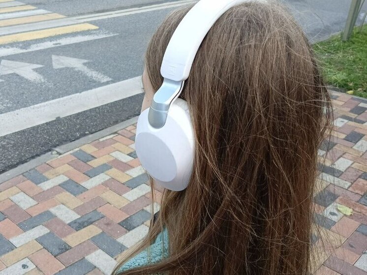 Бытует мнение, что подросток должен быть постоянно чем-то занят, потому что безделье приводит к плохой компании и не воспитывает дисциплину