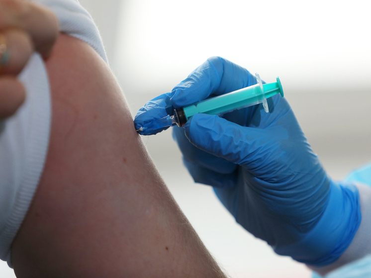 В Челябинске развернут мобильный пункт вакцинации в ТРК