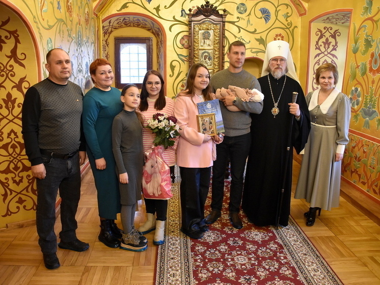 Торжественная регистрация новорождённой прошла в Рязанском кремле