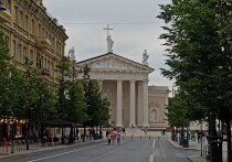 Замминистра культуры Литвы Александрас Брокас, подвергшийся критике за посещение РФ после 2014 года, подал в отставку