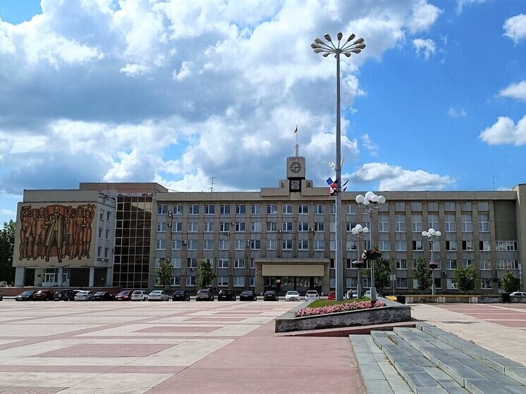 Жителя Каменска-Уральского обвиняют в пьяном нападении на полицейского