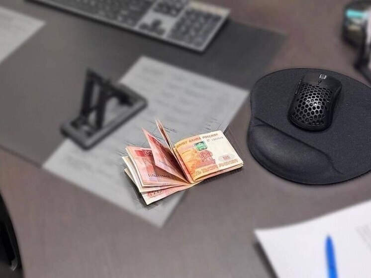 В Югре иностранец попытался дать взятку полицейскому и стал фигурантом уголовного дела