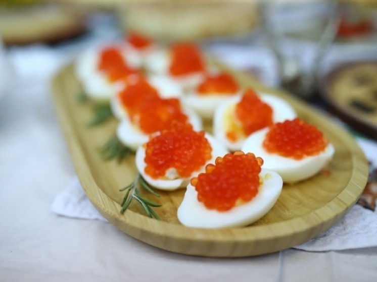 Волгоградцам рассказали, какие продукты можно купить к Новому году заранее