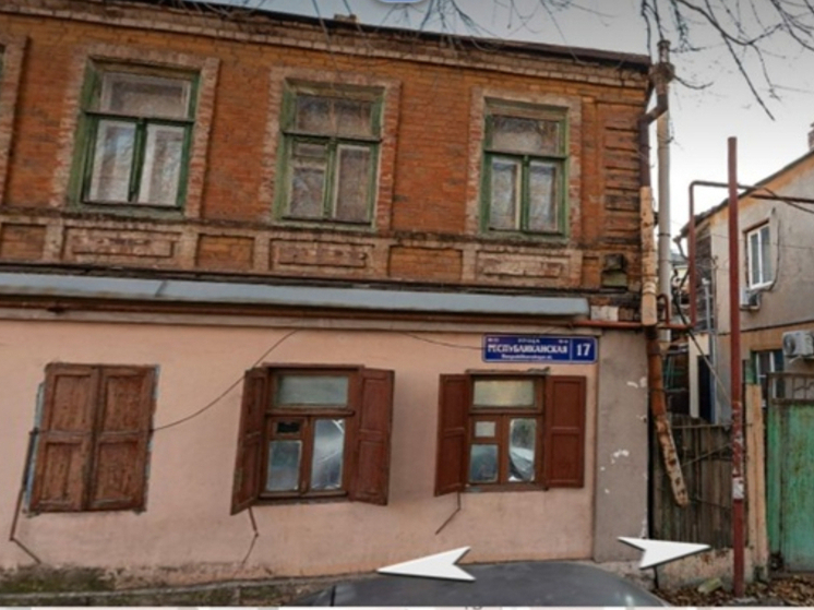 В Ростове из-за сноса исторического дома несколько жилых домов остались без коммуникаций