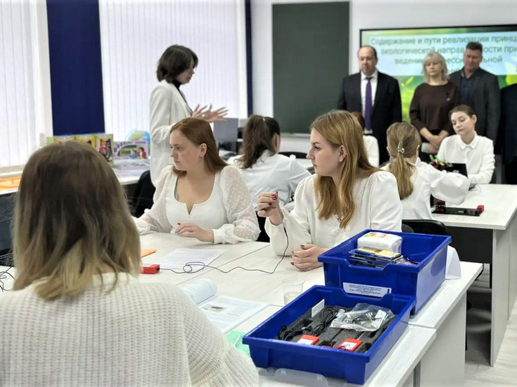 На Кубани открыли учебные мастерские для будущих учителей начальных классов