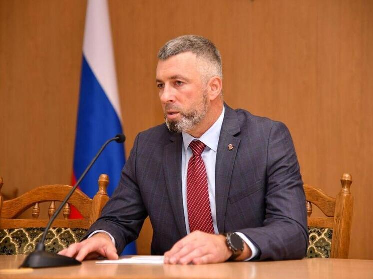 Глава Свердловского округа сложил полномочия